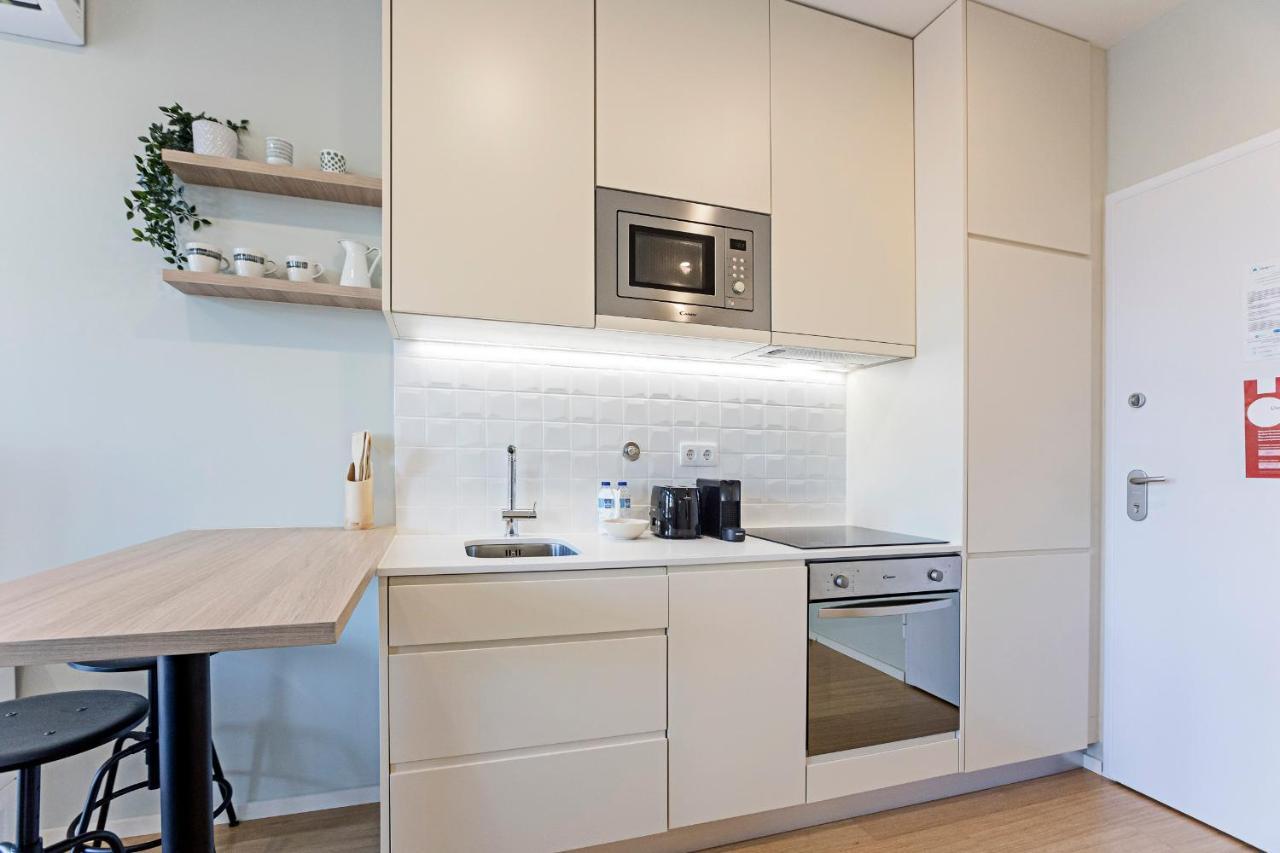 31 Janeiro 157 - Charming 1Br Flat W/ Ac & Balcony By Lovelystay Порту Экстерьер фото