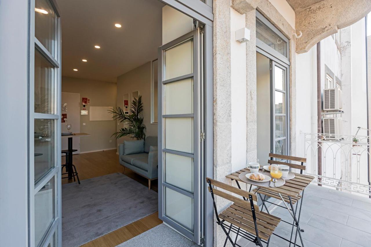 31 Janeiro 157 - Charming 1Br Flat W/ Ac & Balcony By Lovelystay Порту Экстерьер фото
